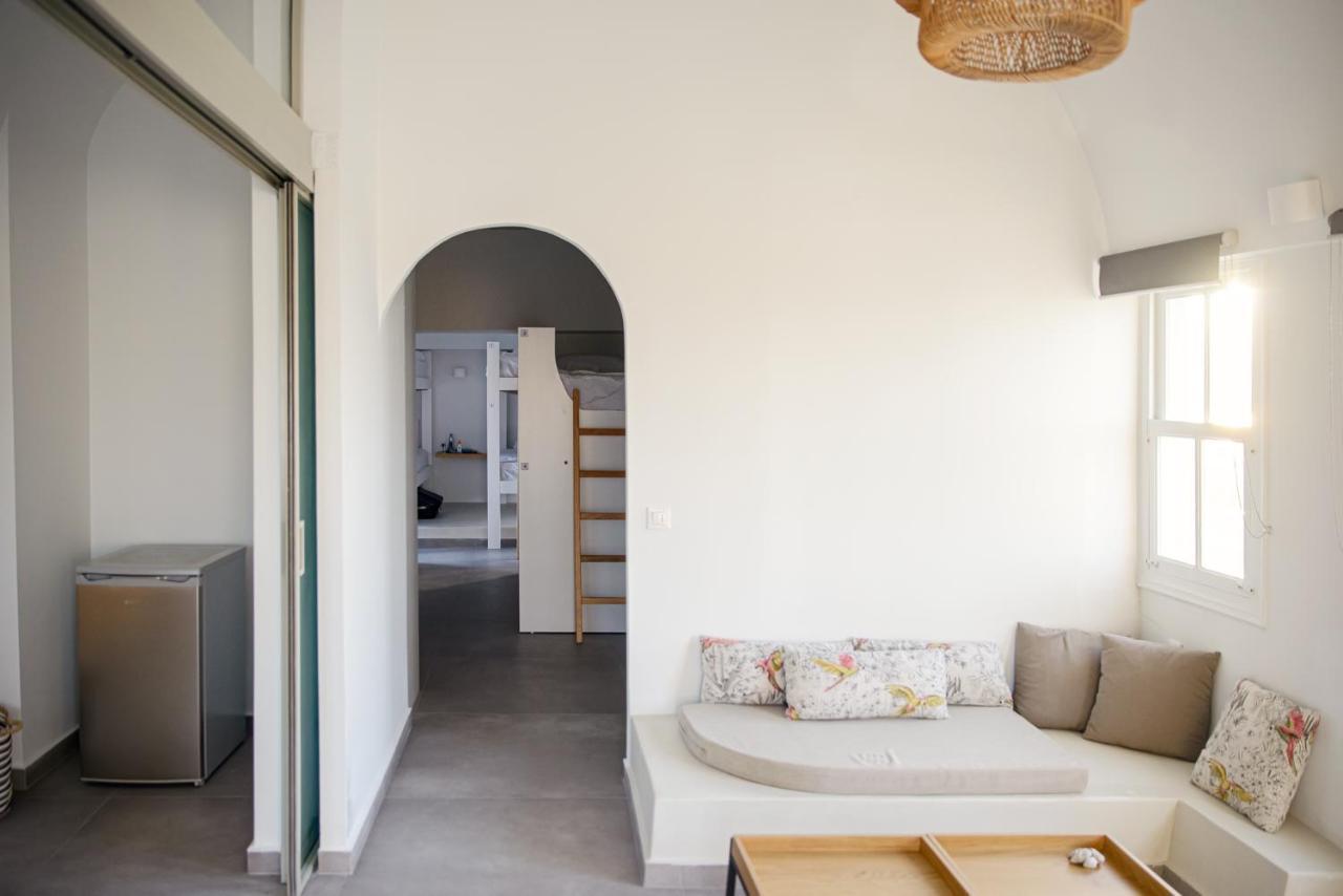 Central Hostel Oia Zewnętrze zdjęcie
