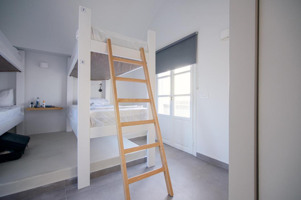 Central Hostel Oia Zewnętrze zdjęcie