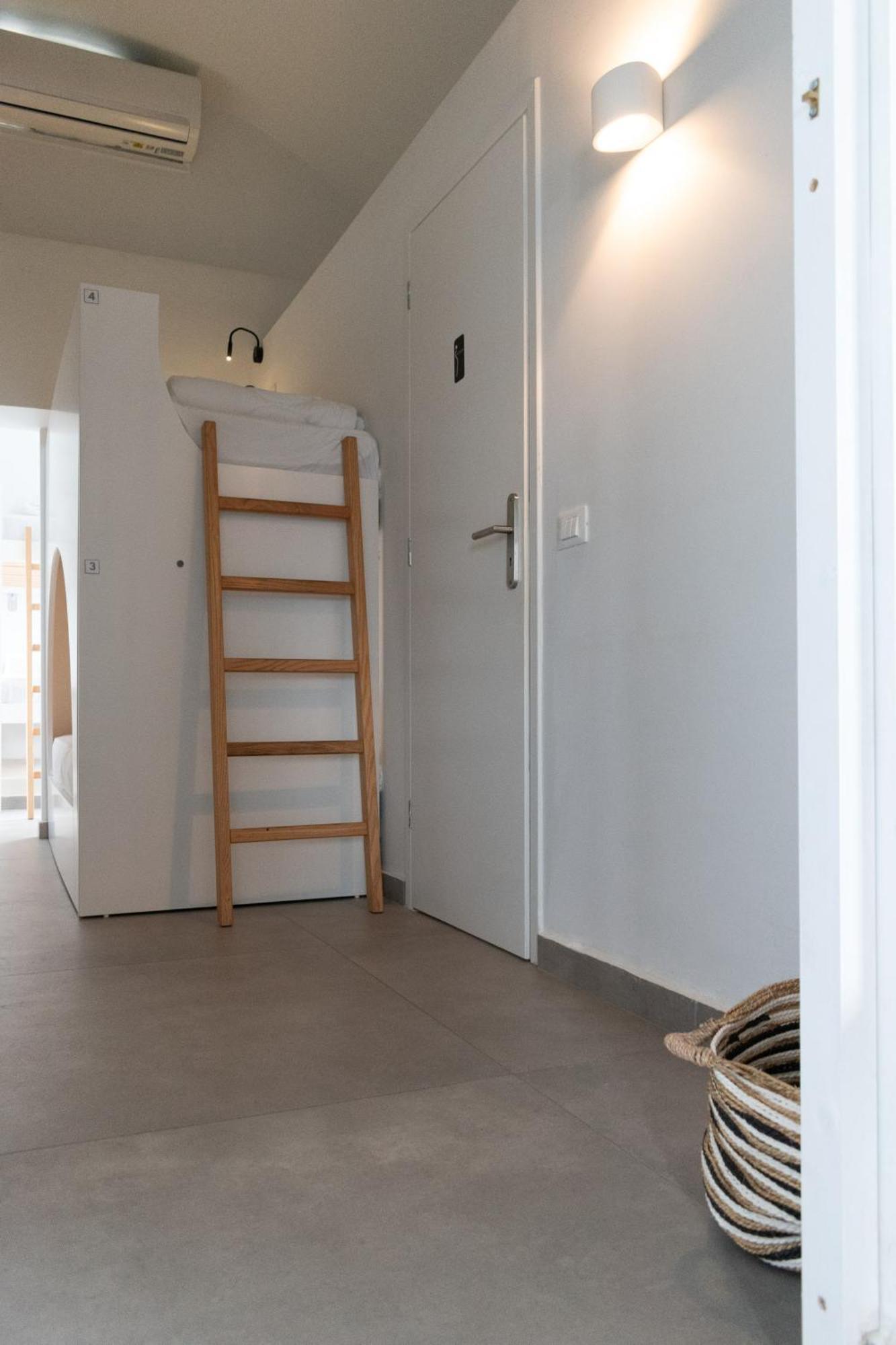 Central Hostel Oia Zewnętrze zdjęcie